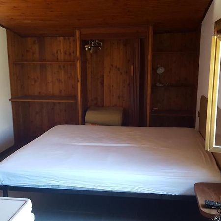 Hotel Villa Claudio มารีนา ดิ มาซซา ภายนอก รูปภาพ